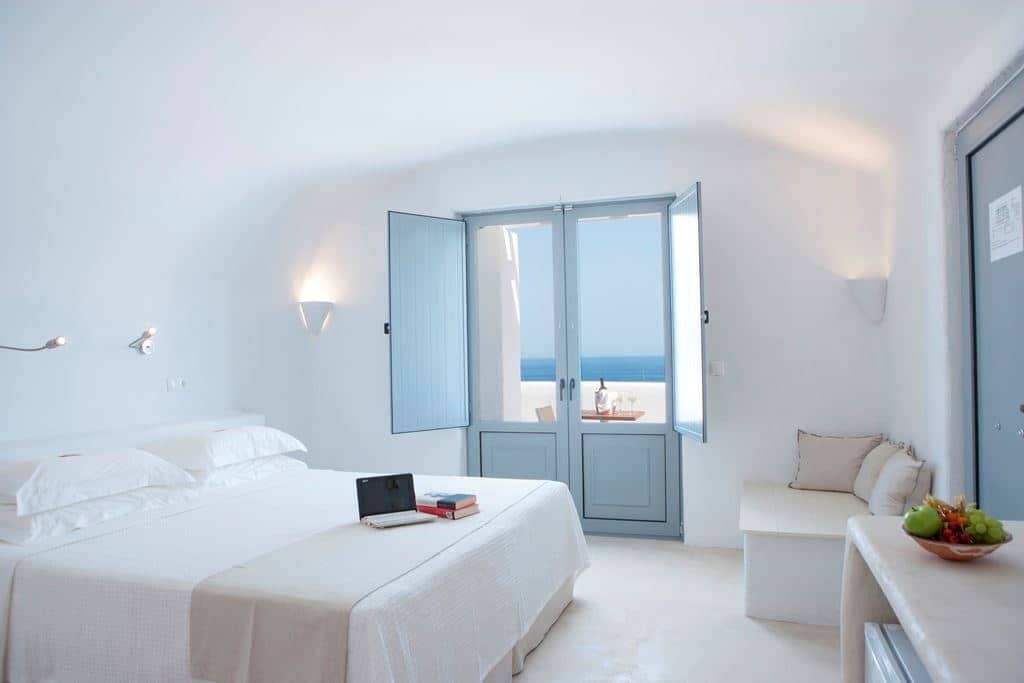 rooms-superior-doubletwin-room-balcony-or-terrace
