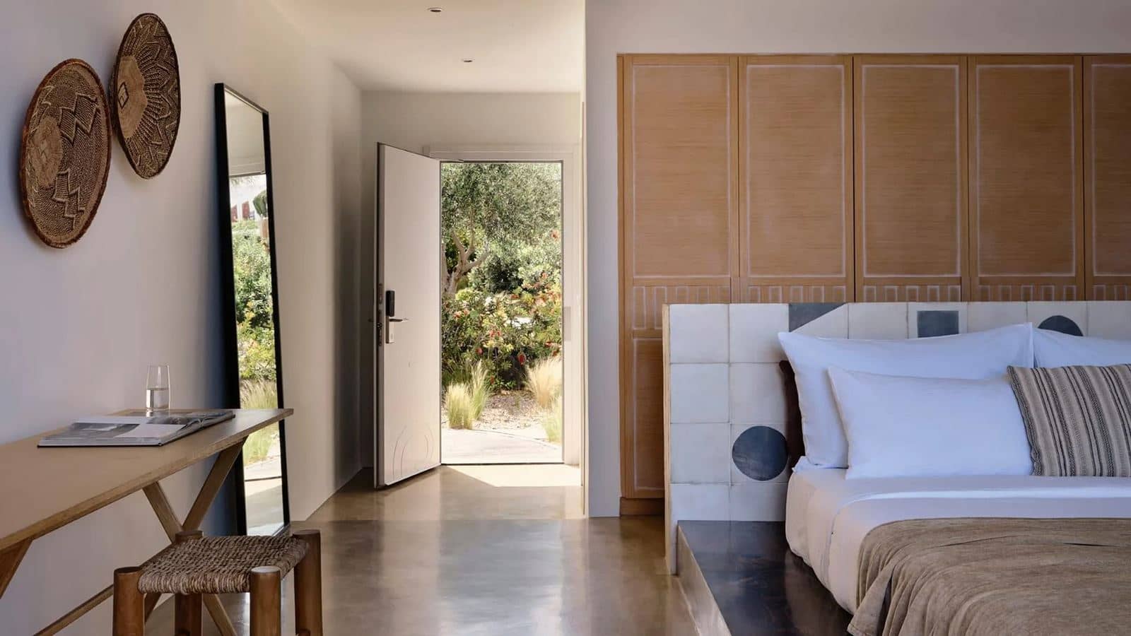 rooms-sunset-suite