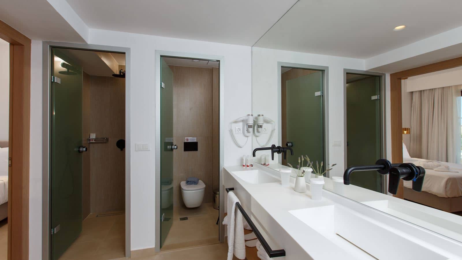 rooms-comfort-room