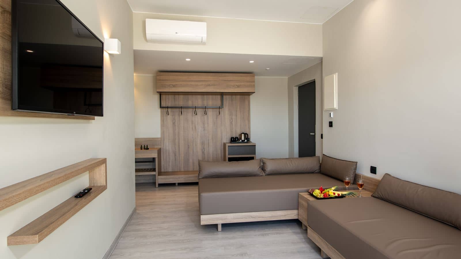 rooms-double-garden-view