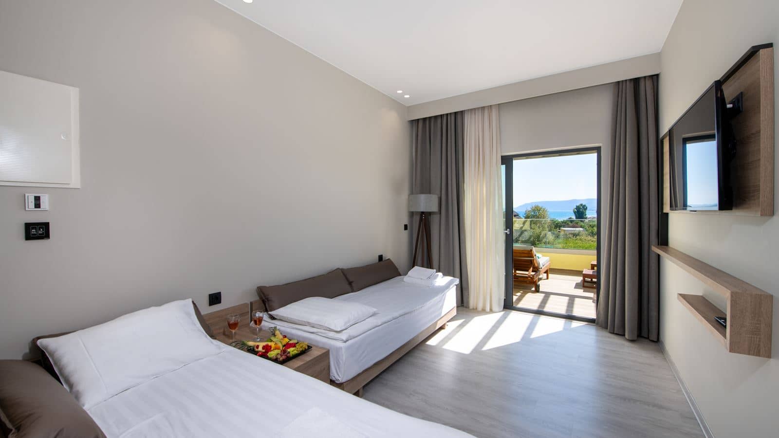 rooms-double-garden-view