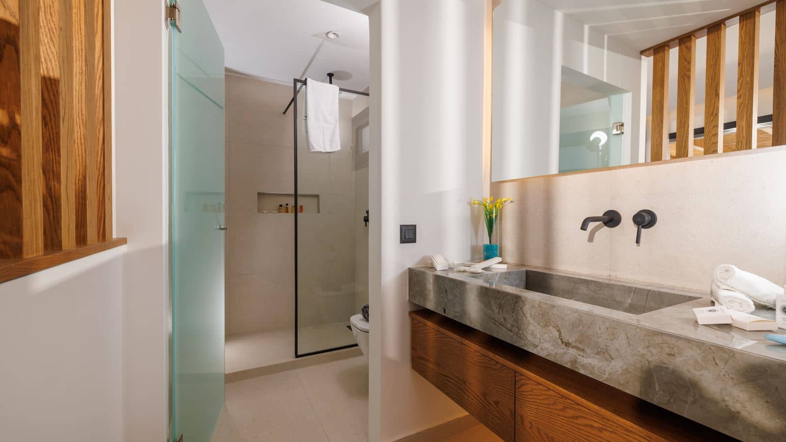 rooms-junior-suite-with-private-pool
