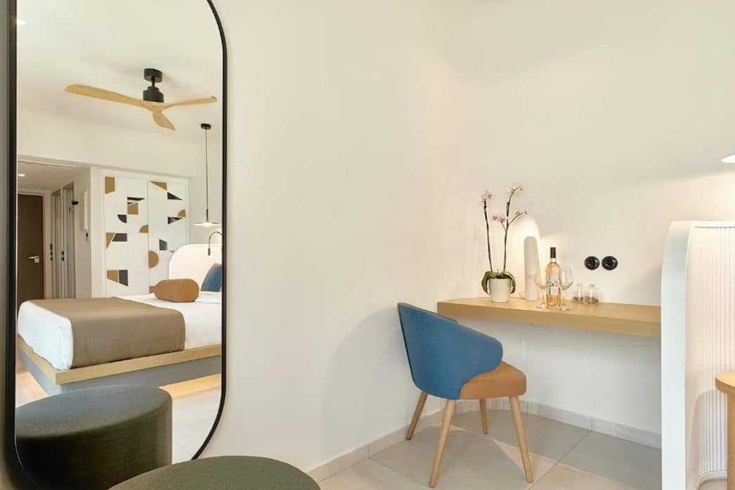 rooms-room-retreat-private-garden--hydro-massage-tub