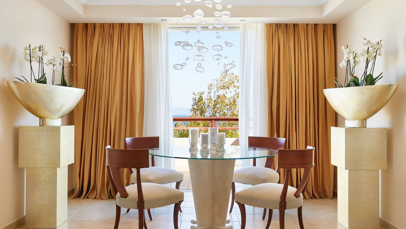 rooms-senior-suite-penthouse-main-building-sea-view