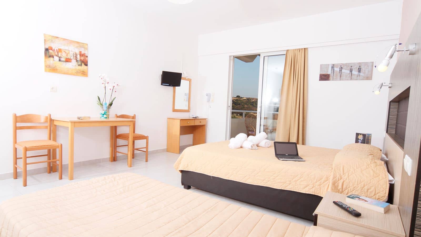 rooms-single-room