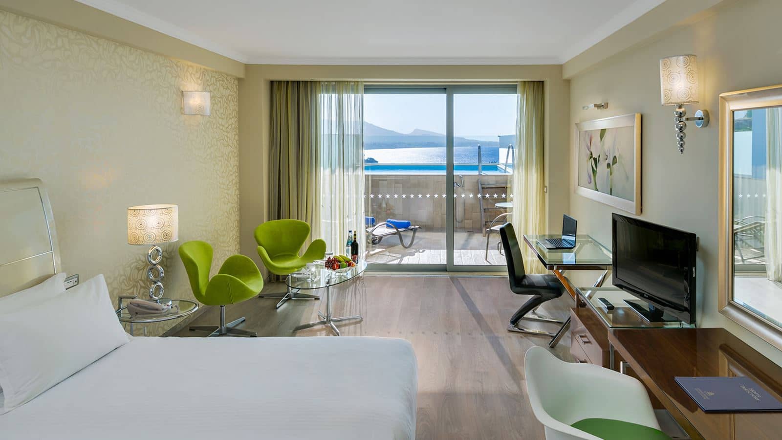 rooms-room-deluxe-singleuse-seaview-private-pool
