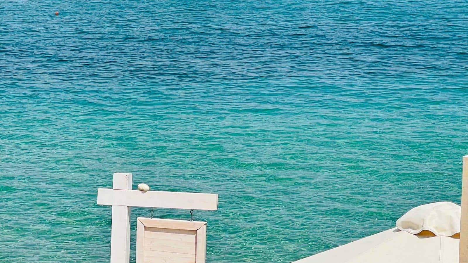 bars-agora-greek-kouzina--beach-bar