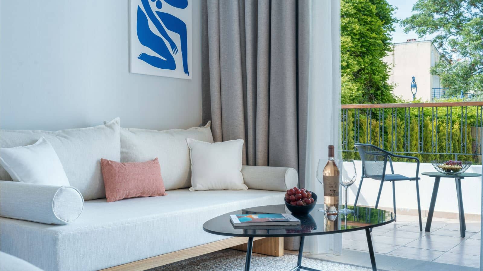 rooms-zen-retreat-pool-view