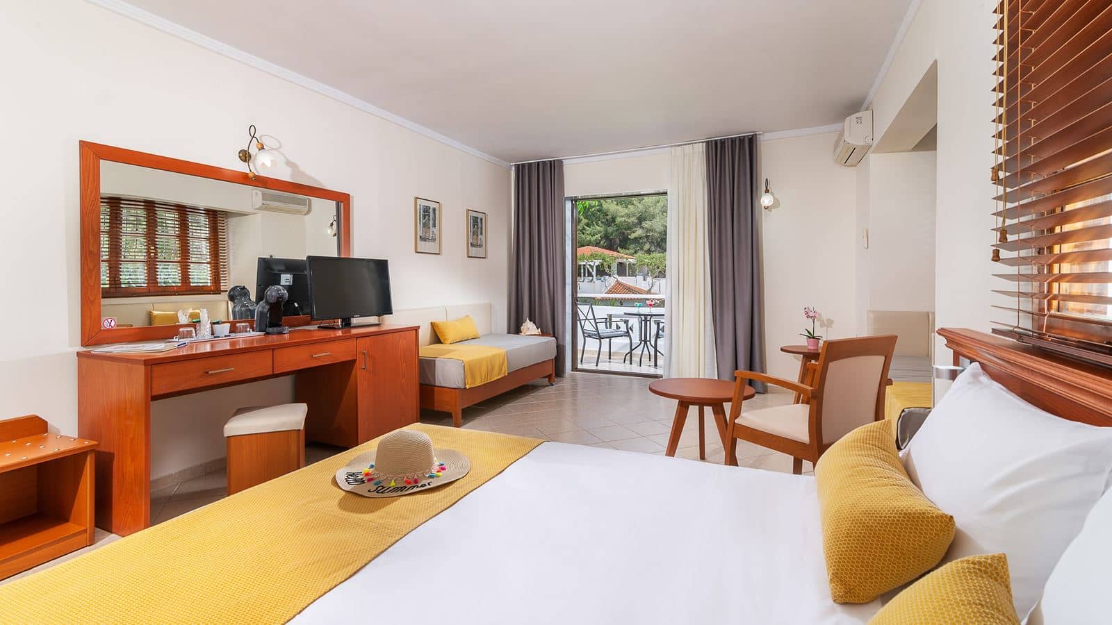 rooms-junior-suite