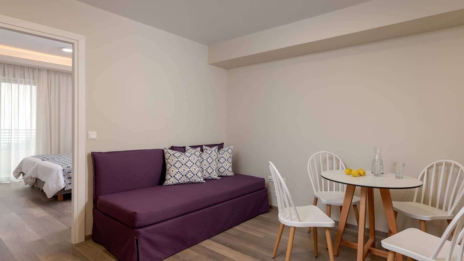 rooms-studio-superior