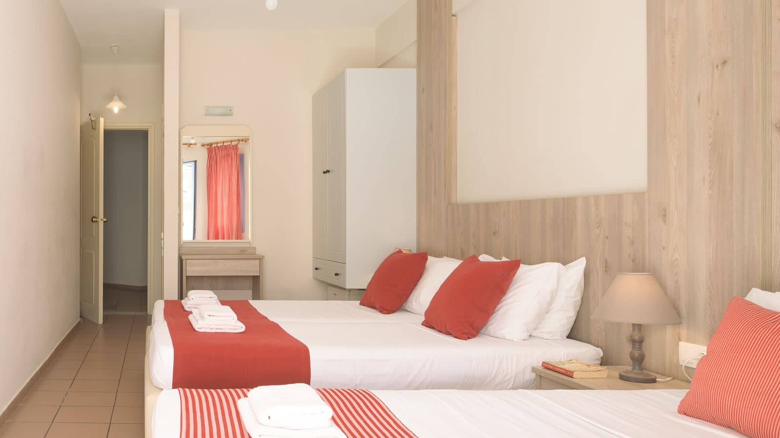rooms-room-double-balcony-or-terrace