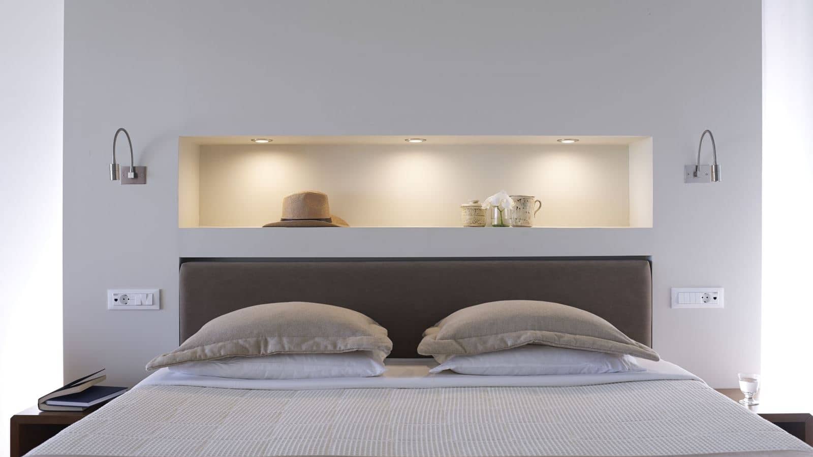 rooms-superior-room-sea-view--individual-pool