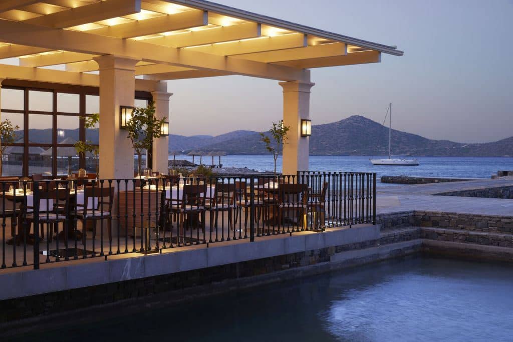 restaurants-il-borro-tuscan-bistro-elounda