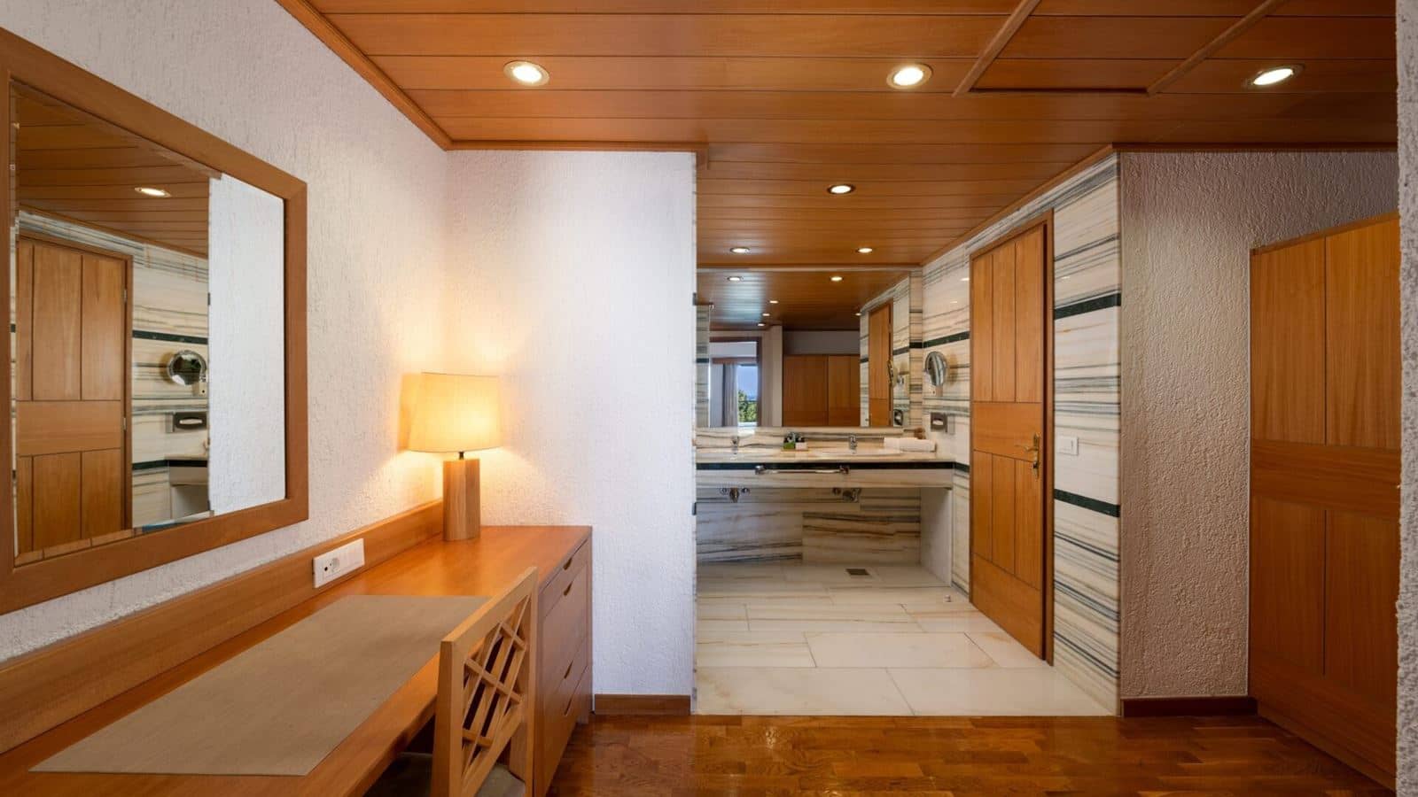 rooms-exclusive-2bedroom-suite-sea-view---private-pool