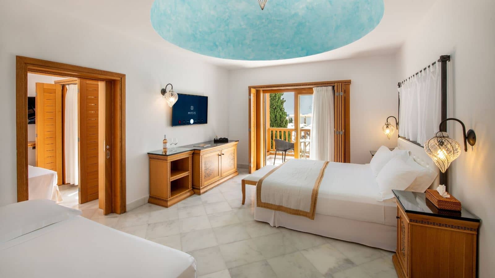 rooms-bungalow-family-garden-view-with-jacuzzi