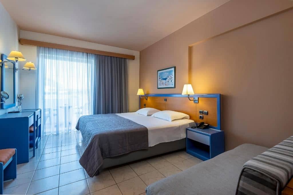 rooms-single-room