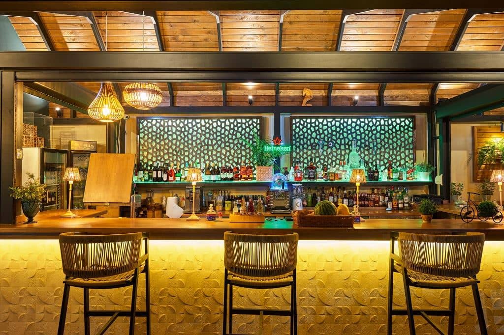 bars-pool-bar