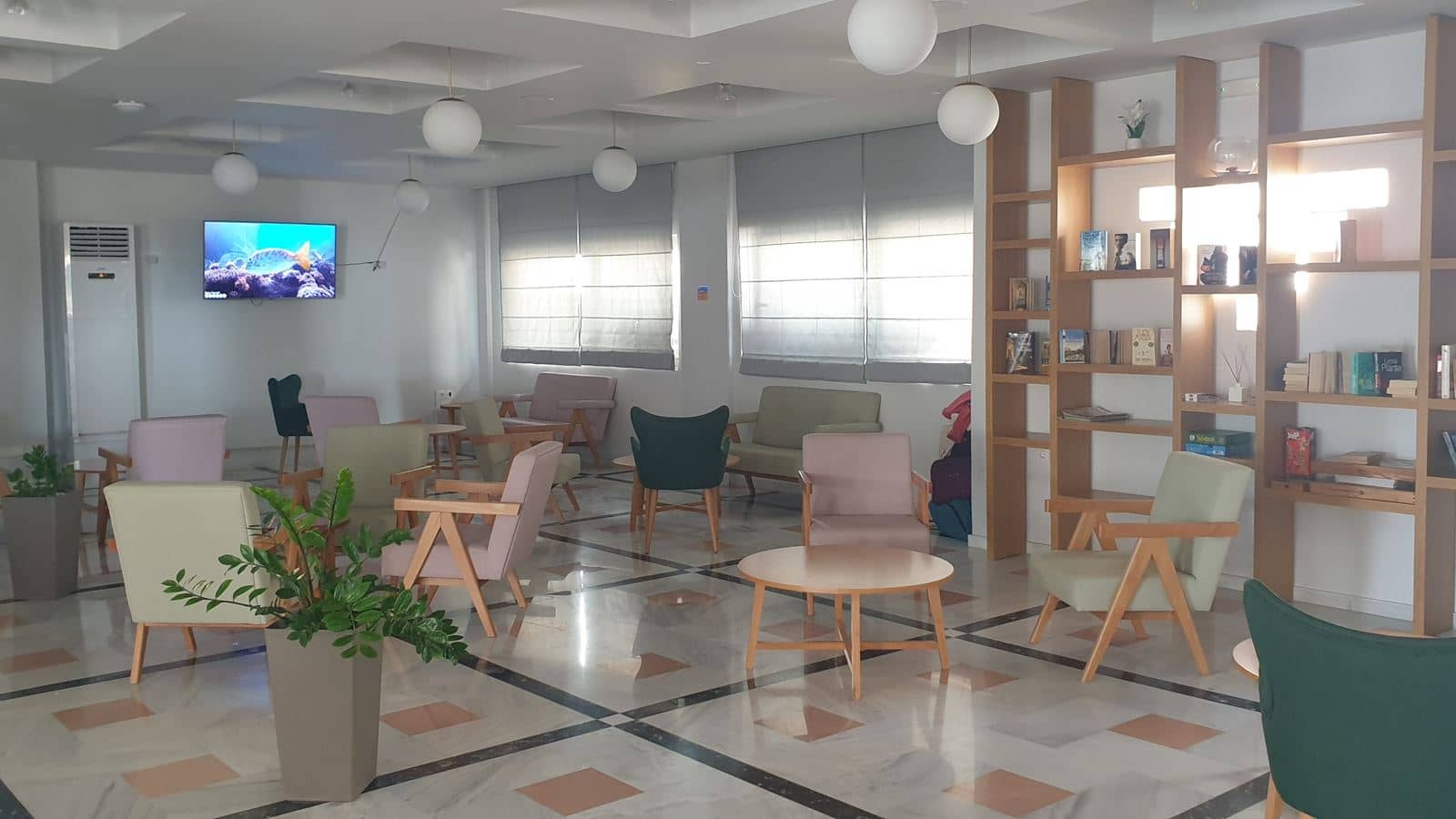 bars-main-bar