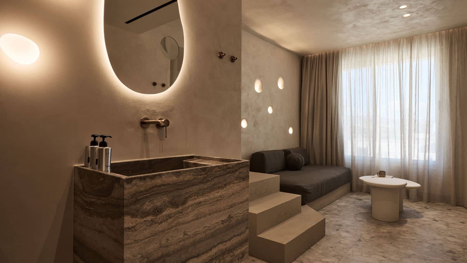 rooms-loft-bliss-suite-maisonette-seaview-outdoor-jacuzzi