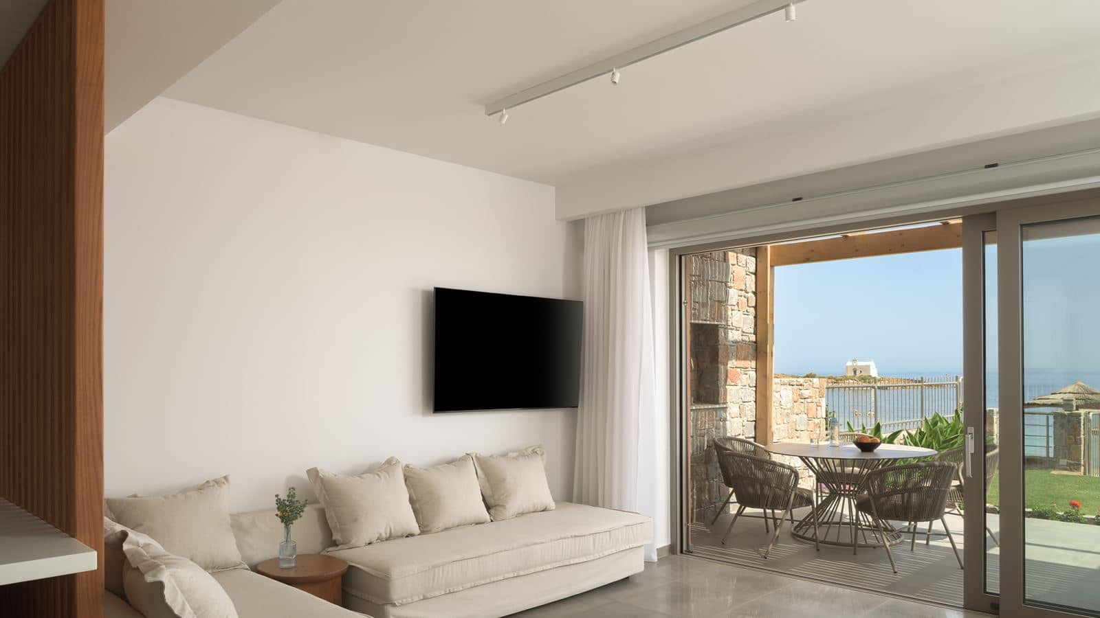 rooms-pasiphae-beachfront-villa