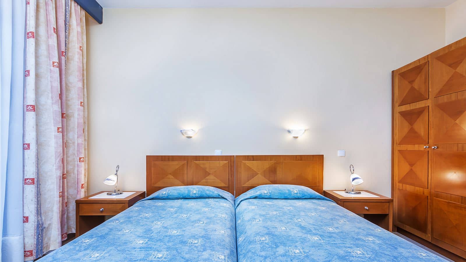 rooms-standard-double
