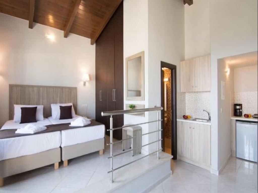 rooms-room-double-seaview-balcony-or-terrace