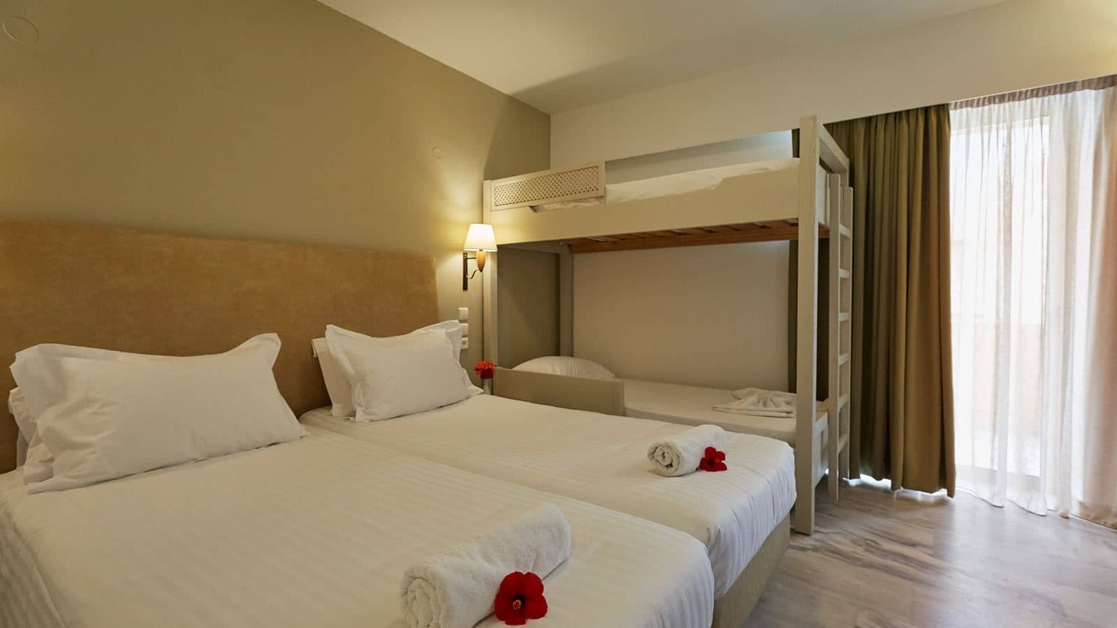 rooms-room-family-open-plan