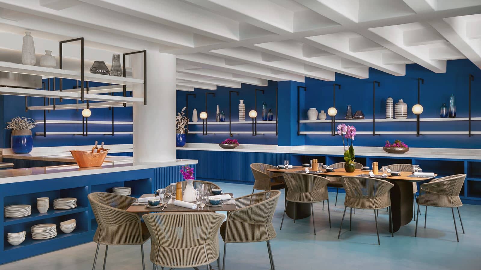 restaurants-restaurants