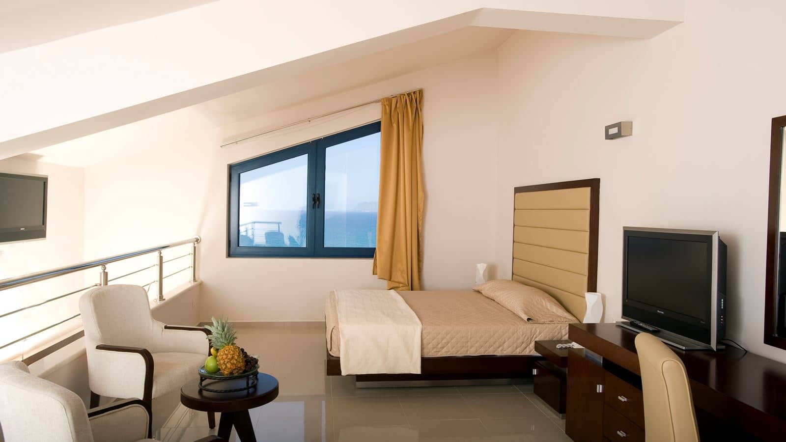 rooms-maisonette-style-side-sea-view