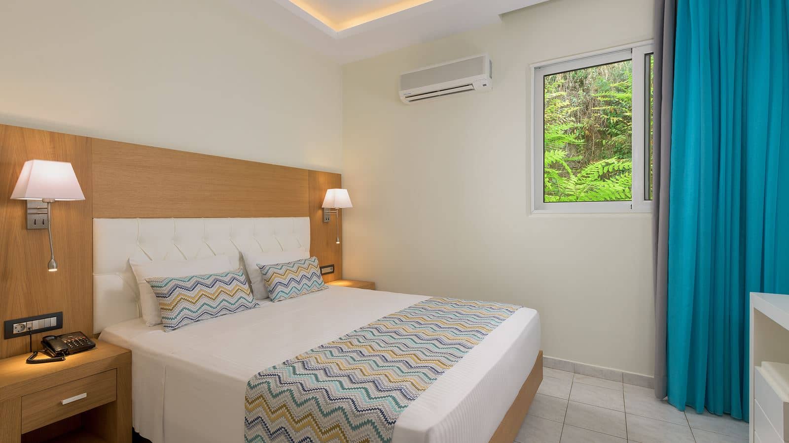 rooms-family-room