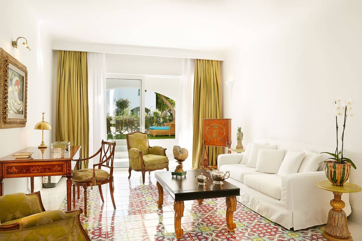 rooms-2-bedroom-caramel-villa