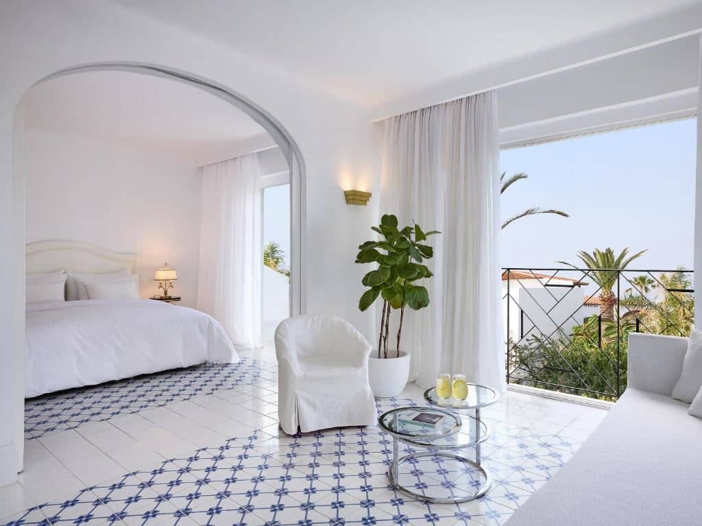 rooms-deluxe-family-suite
