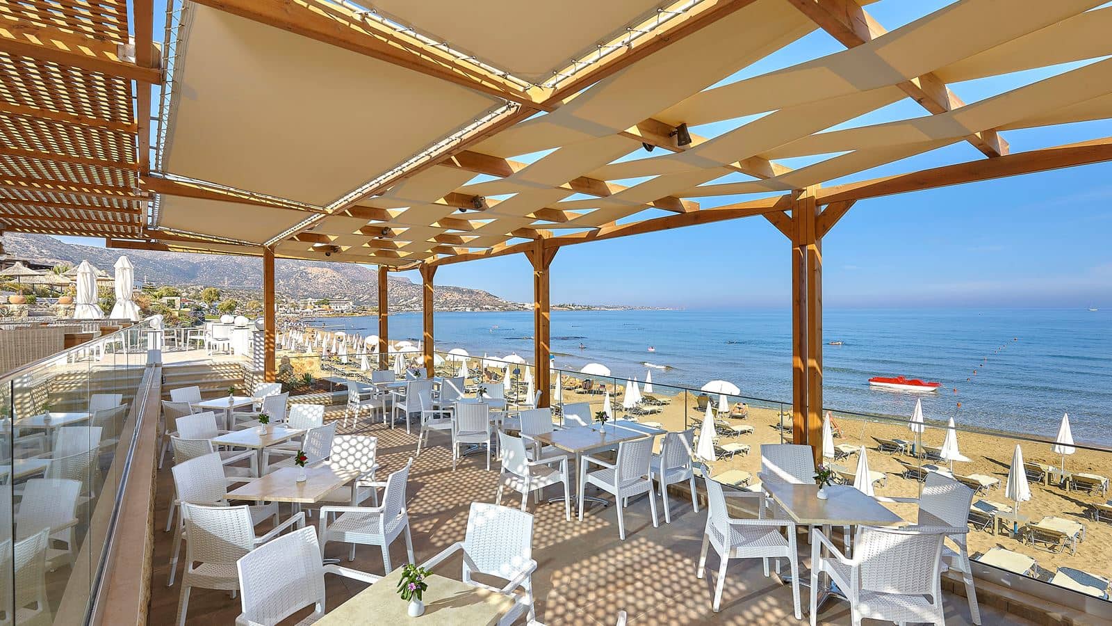 restaurants-beach-club--restaurant