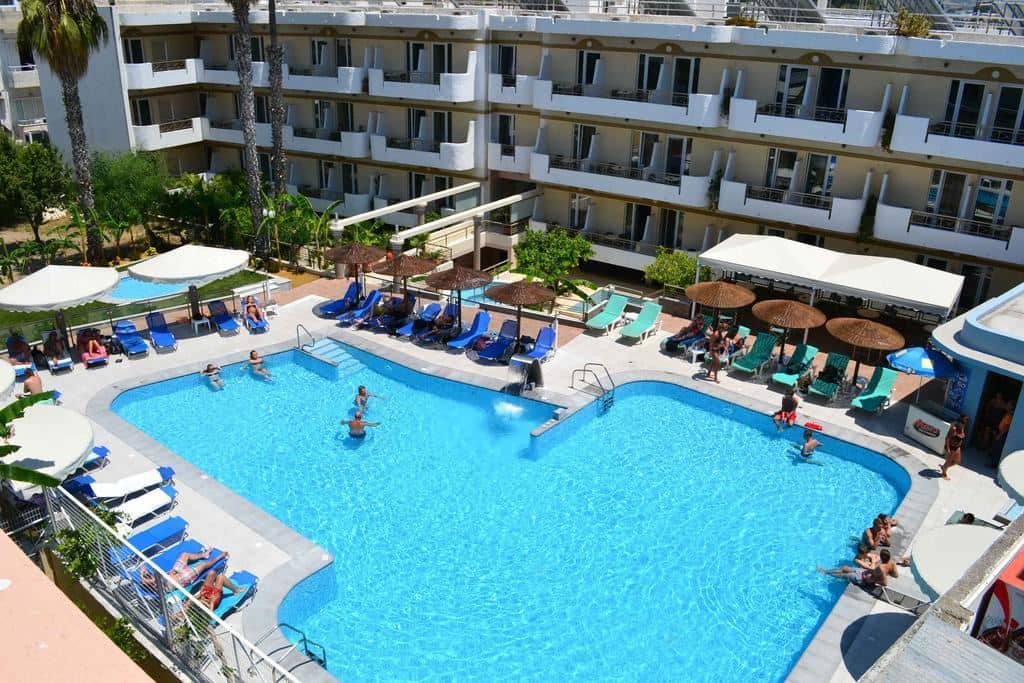 pools-outdoor-pool
