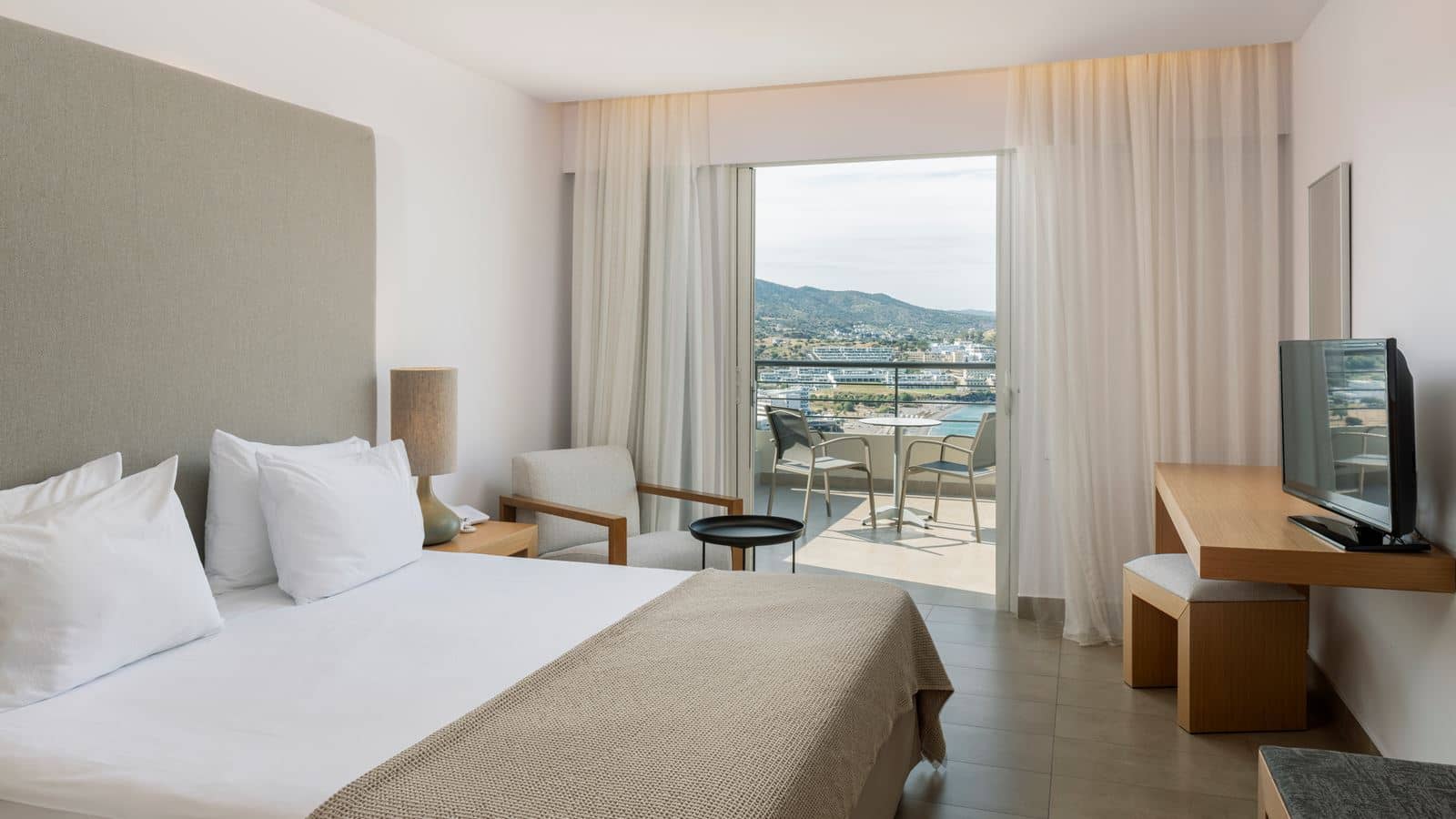 rooms-double-room-sea-view