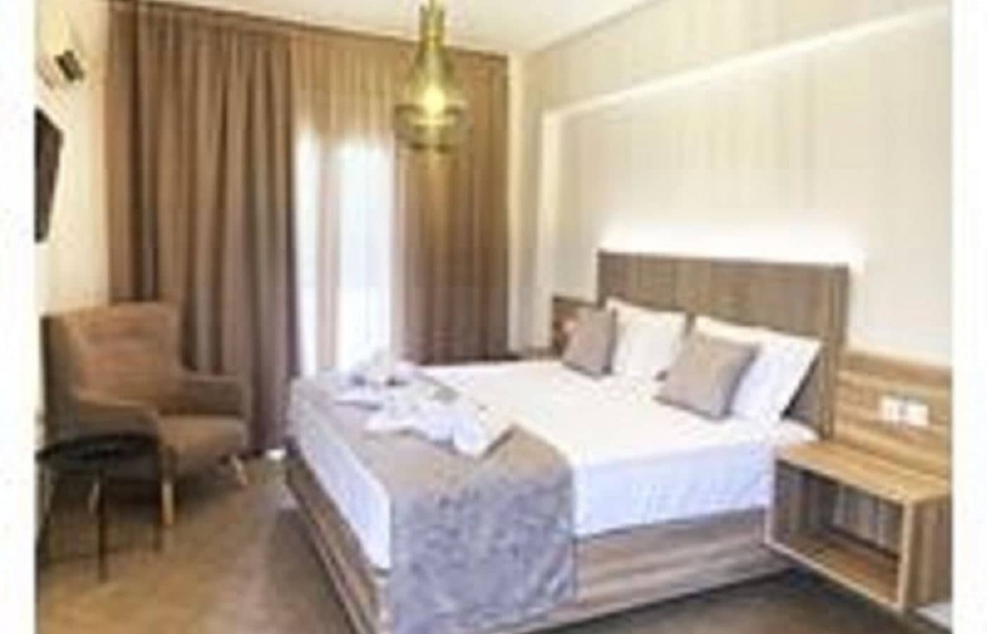 rooms-room-superior-garden-view