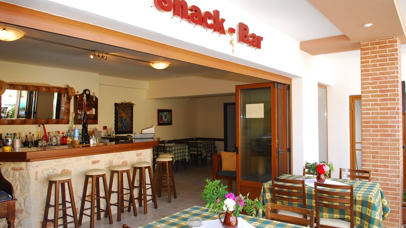 restaurants-restaurant
