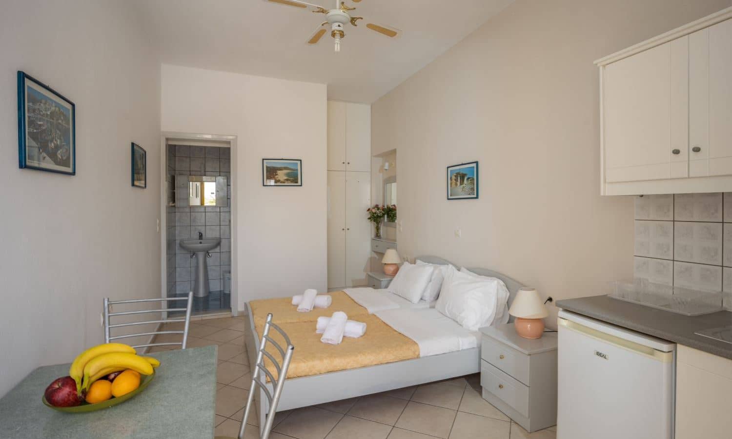 rooms-double-studio
