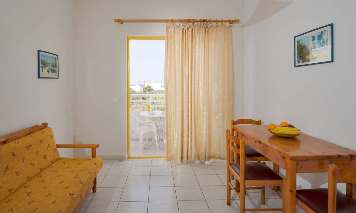 rooms-triple-apartment