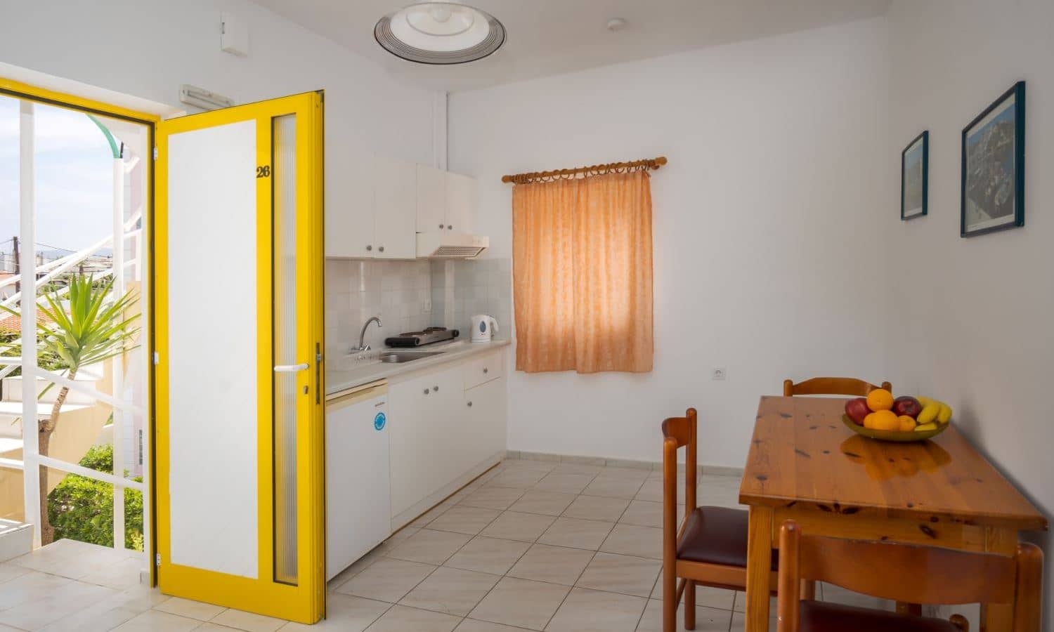 rooms-triple-apartment
