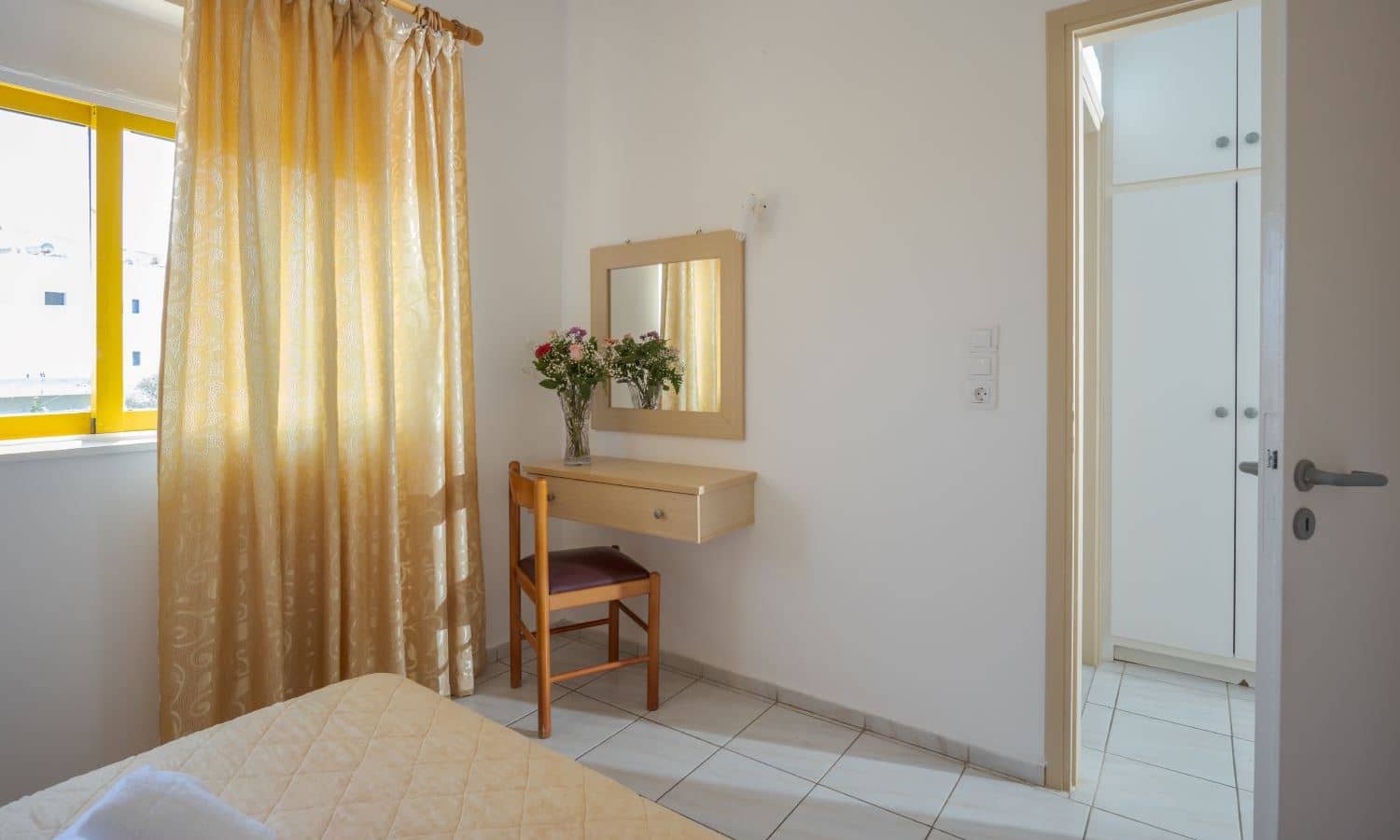 rooms-triple-apartment