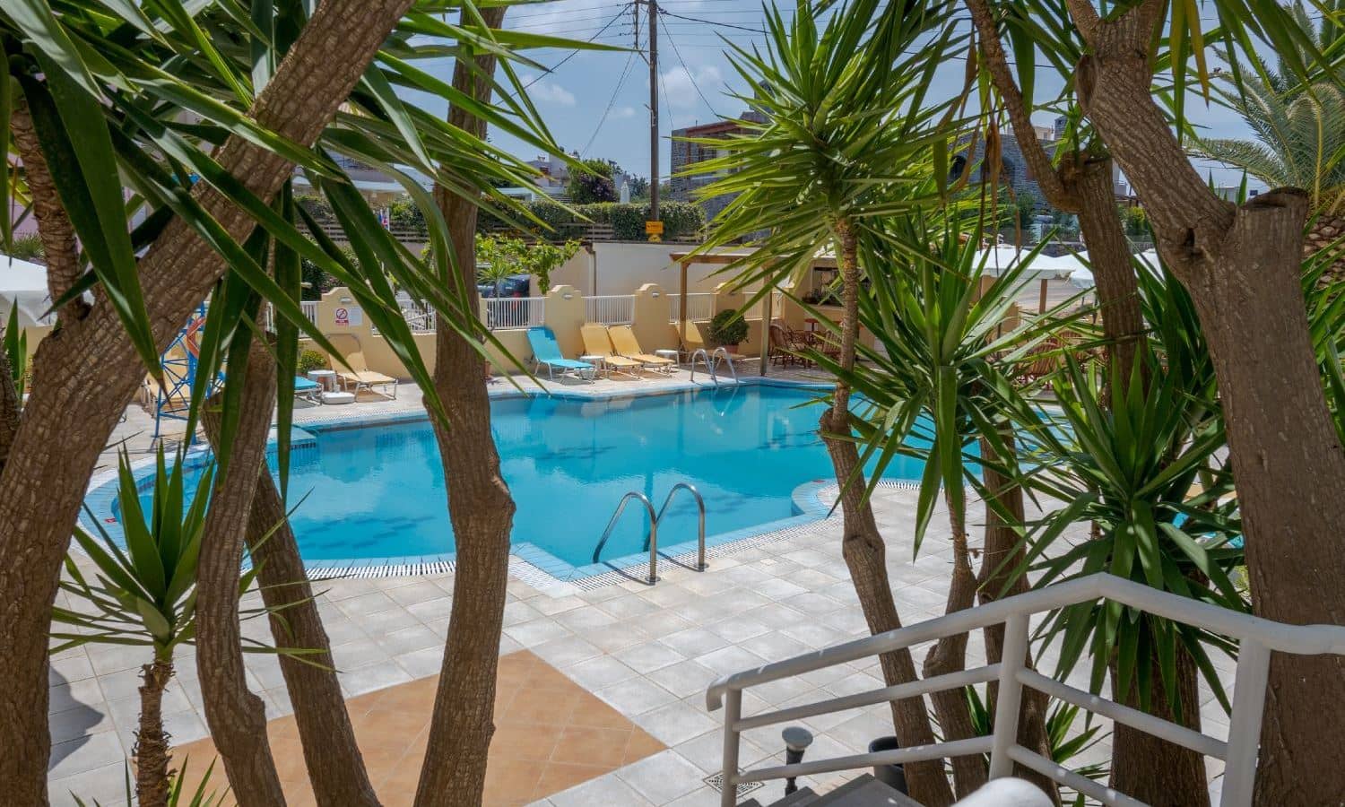 pools-outdoor-pool