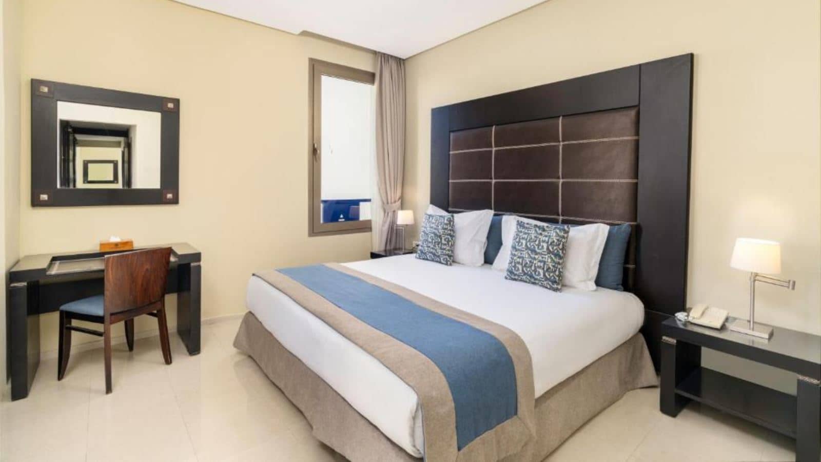 rooms-standard-room