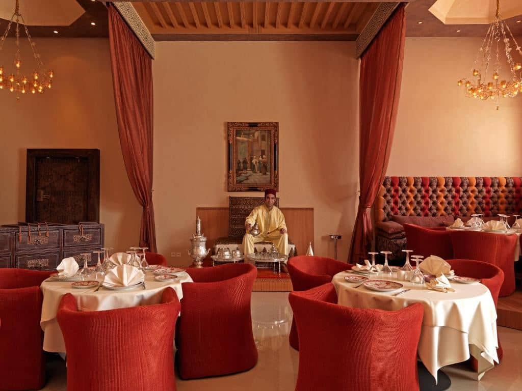 restaurants-main-restaurant