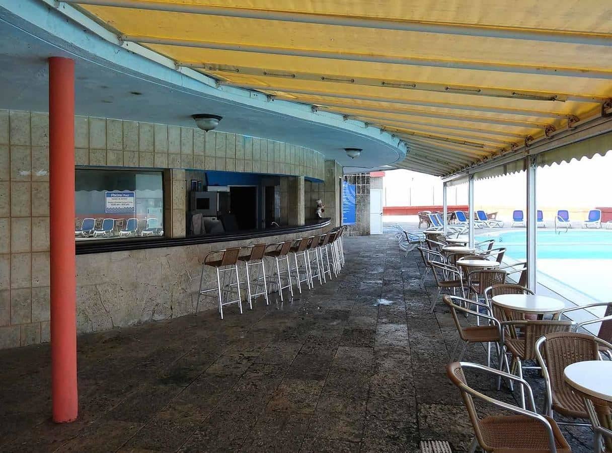 bars-snack-bar