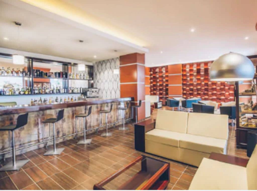 bars-cigar-bar-aromas