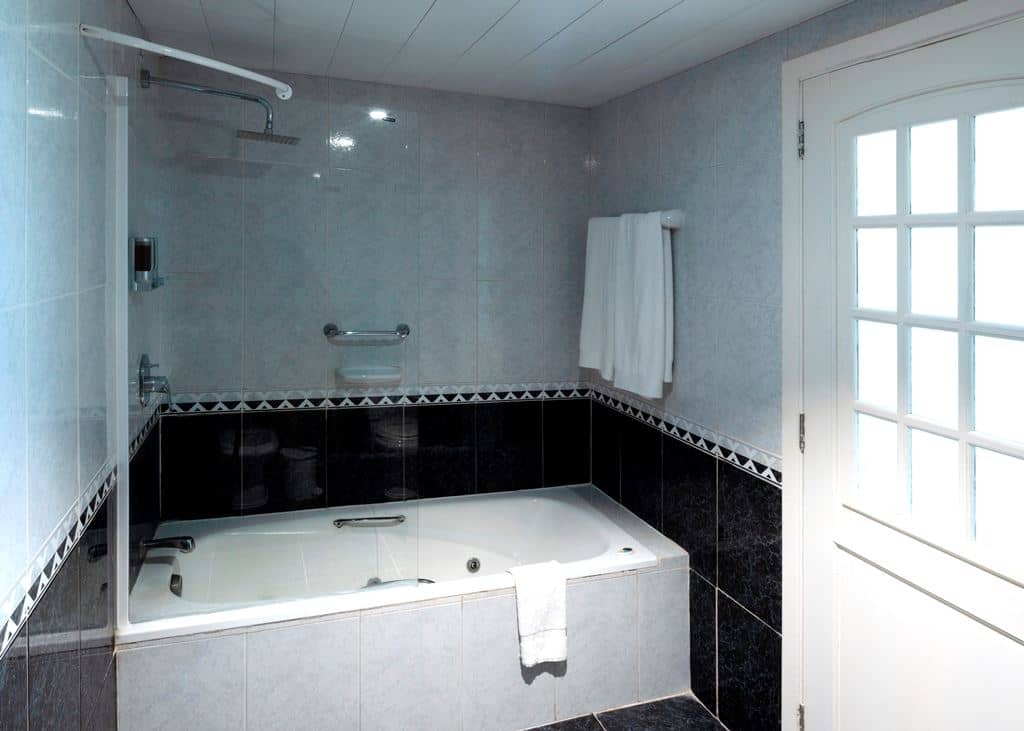 rooms-suite