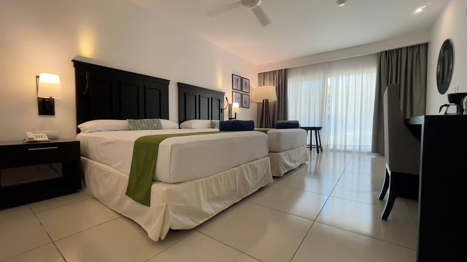 rooms-standard-room-garden-view