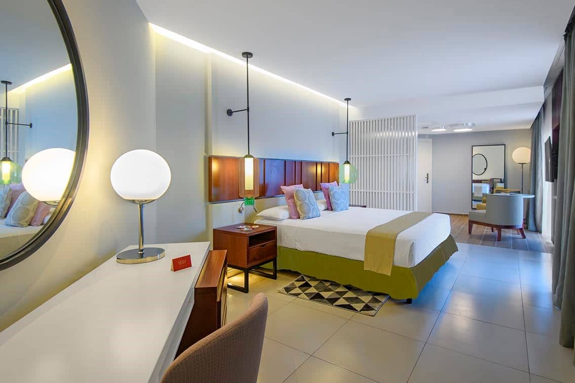 rooms-junior-suite-sea-view