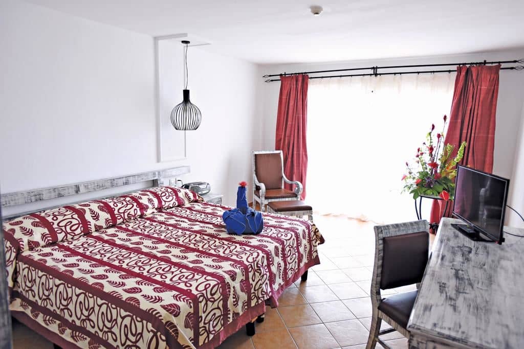 rooms-standard-room